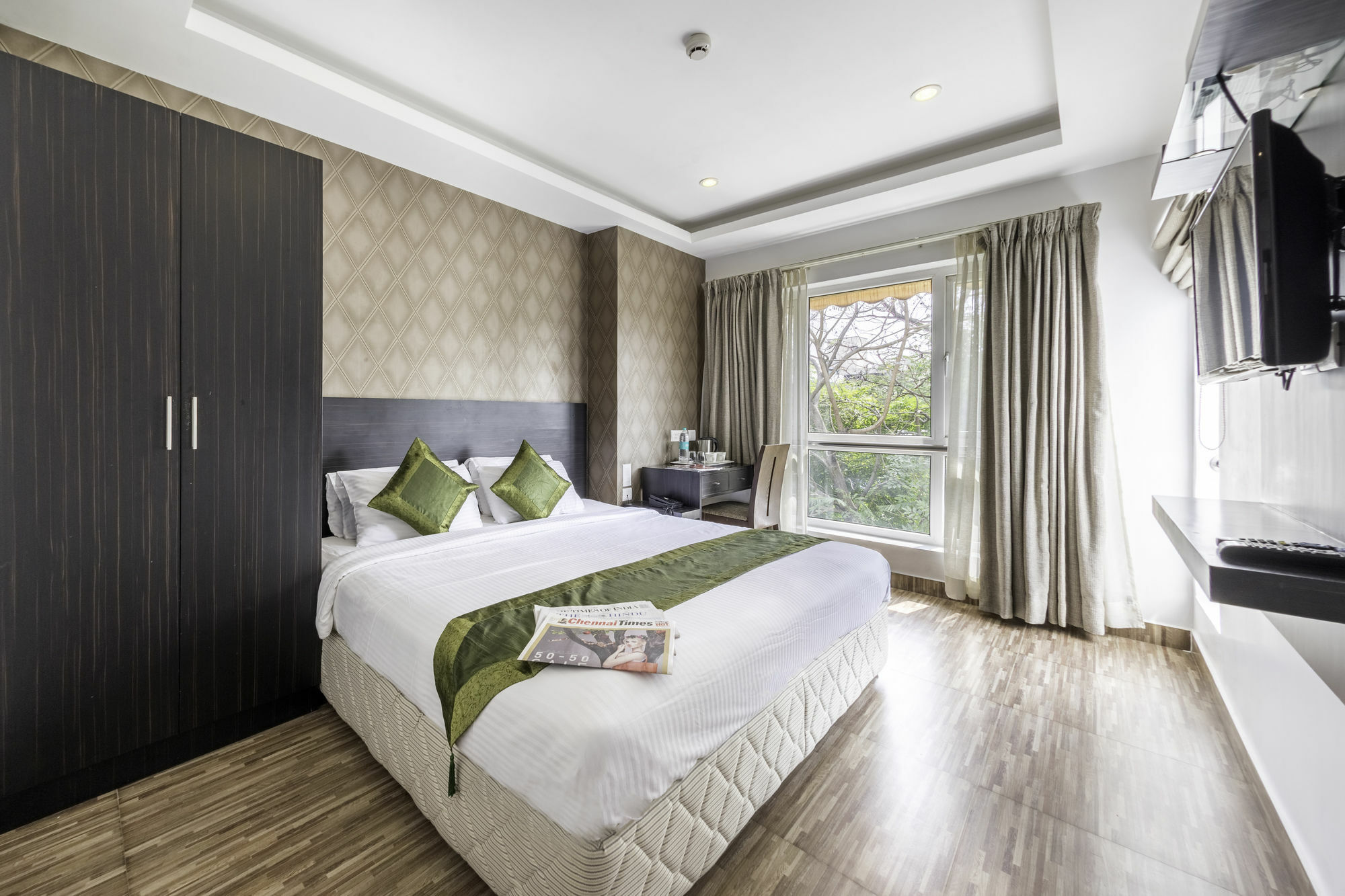 Hotel Treebo Trend J'S Five Two Boutique Chennai Exterior foto