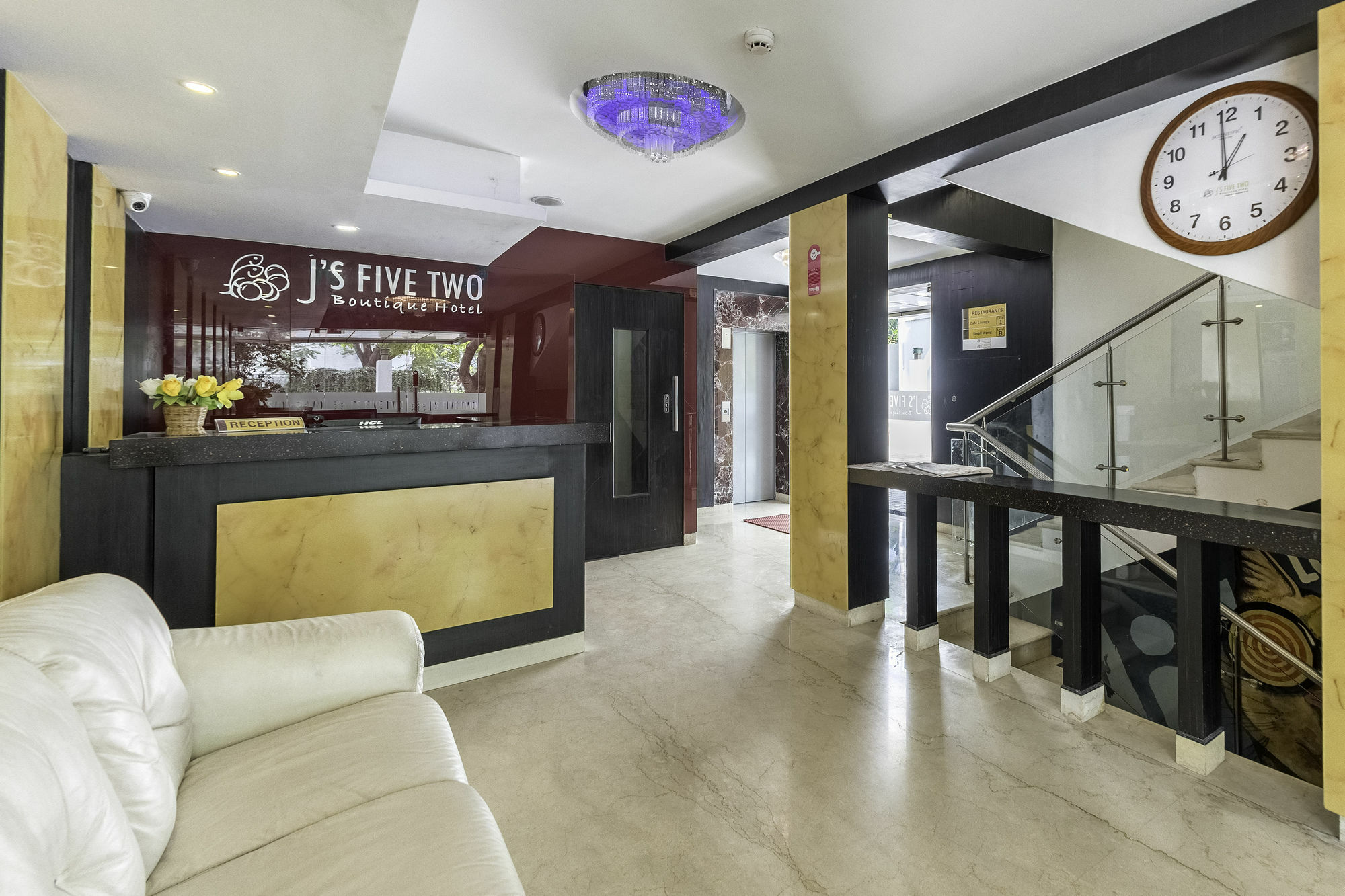 Hotel Treebo Trend J'S Five Two Boutique Chennai Exterior foto